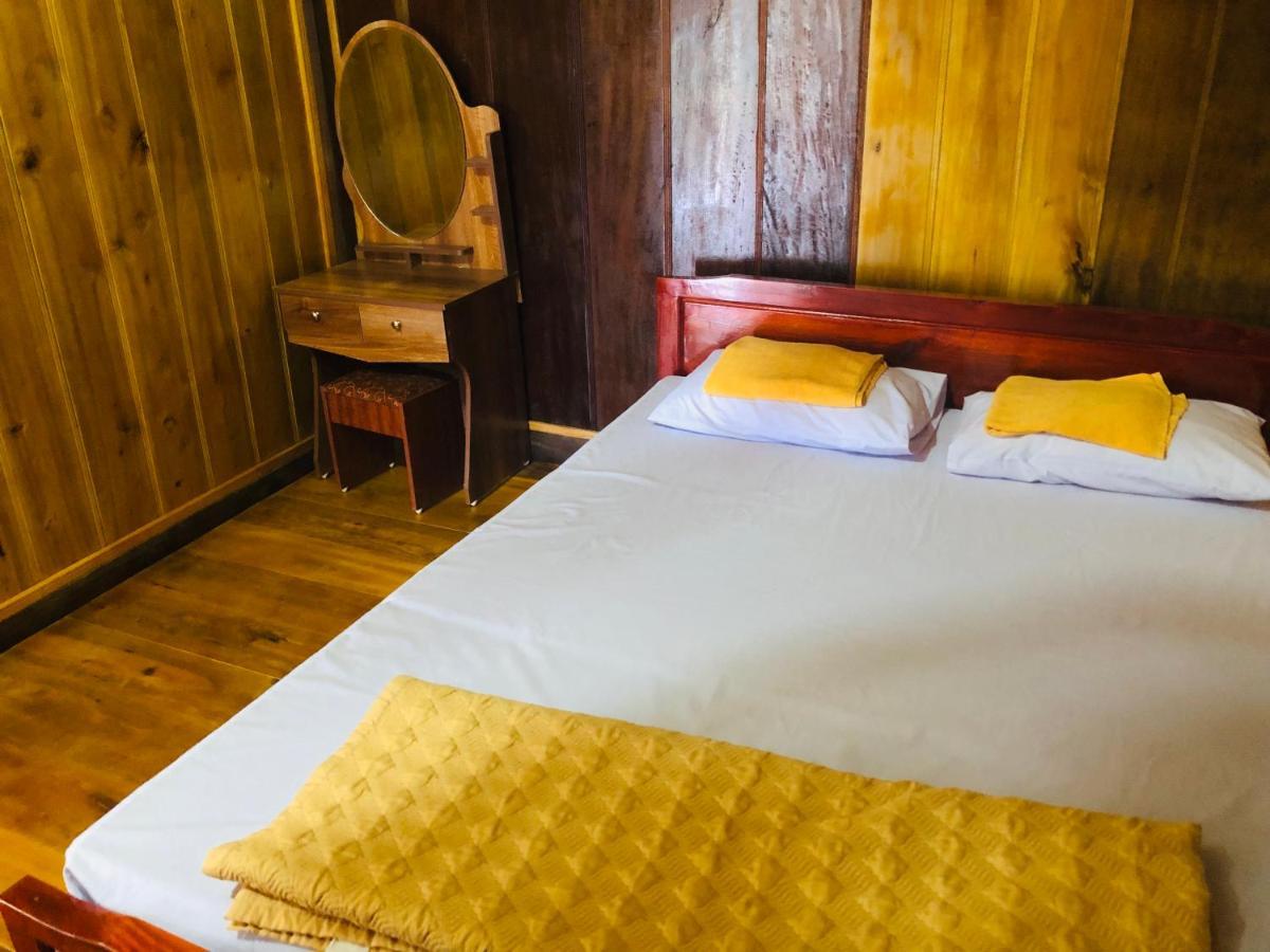 Ba Be Homestay - Nha Nghi Tran Thuc バックカン エクステリア 写真